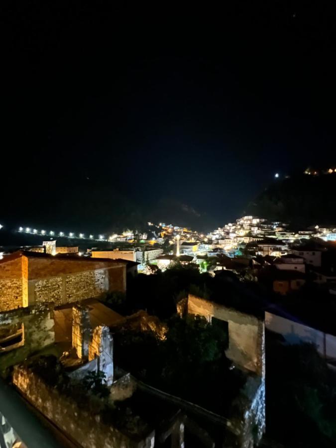 Guesthouse Bellavista Berat Exterior foto